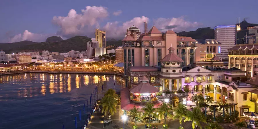 https://visit.today/mauritius/fr/about/le-caudan-89