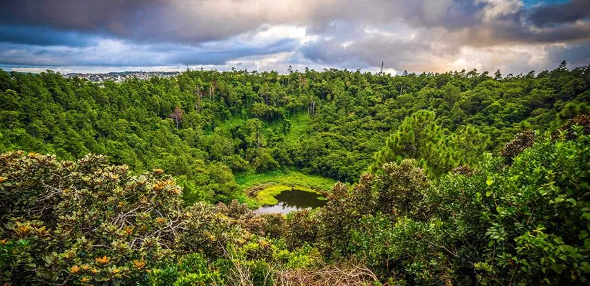 https://mauritiusattractions.com/trou-aux-cerfs-mauritius-i-334.html