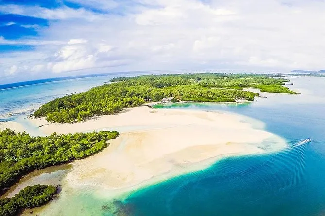 https://www.viator.com/en-GB/tours/Trou-dEau-Douce/A-Full-Day-At-Ile-Aux-Cerf-Island-Speed-Boat-Waterfall-GRSE-And-Lunch-On-A-Private-Island/d24101-87409P7